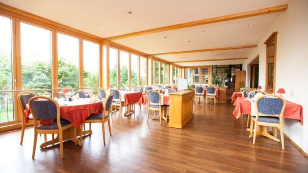 Maien Hotel